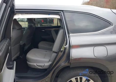 2023 Toyota Highlander Platinum z USA, uszkodzony, nr VIN 5TDKDRAH3PS505981